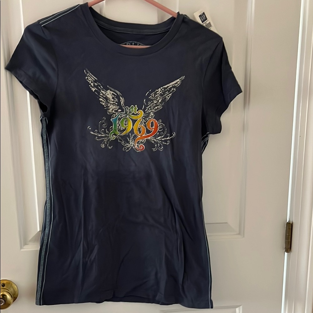 GAP 1969 Graphic Tee with Winged Design. Size S. NWT